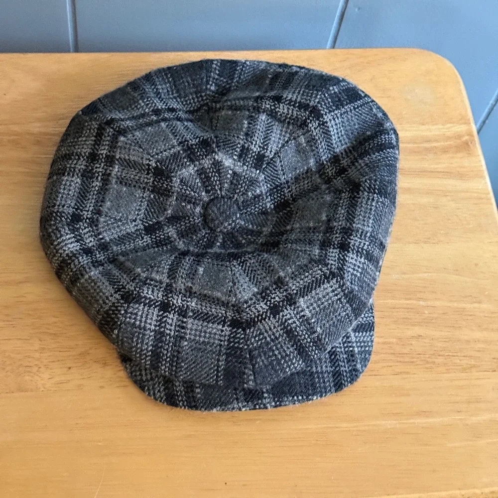 Wigens Swedish Wool Plaid Newsboy Cap Grey Sz 62 XXL Flat Hat Ivy Dark Academia